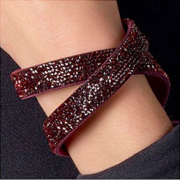 Wolford Swarovski Crystal Liya Orchid Bracelet - Picture 2 of 2